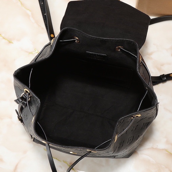 Chic Black Designer Backpack - Picture 9 of 9